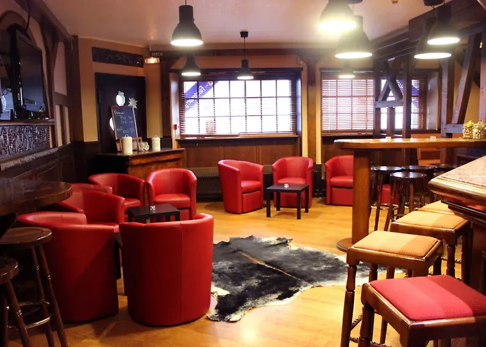 A La Maison Rouge Hotel & Restaurant
