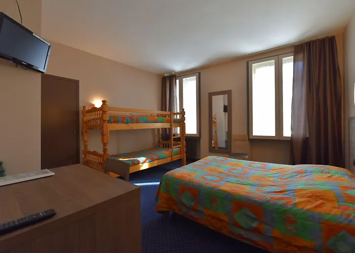 Logis Hotel Saint Jacques