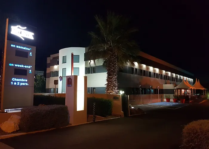 Brit Hotel Porte d'Espagne