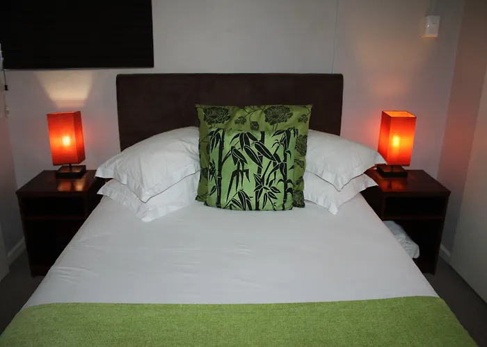 10 On Cape Self Catering Apartments