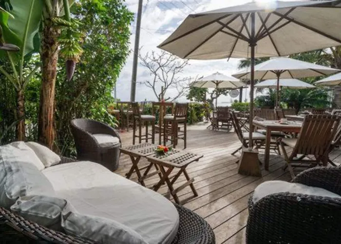 Seaview Lodge