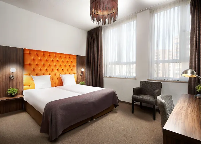 Hotel La Reine