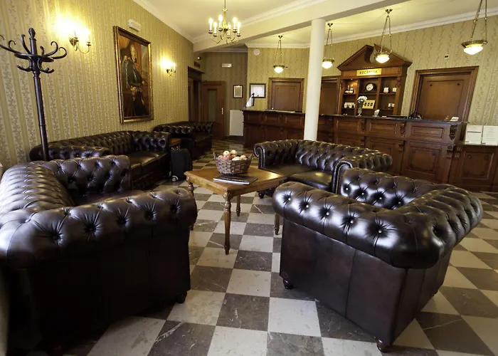 Hotel Sarmata Zespol Dworski