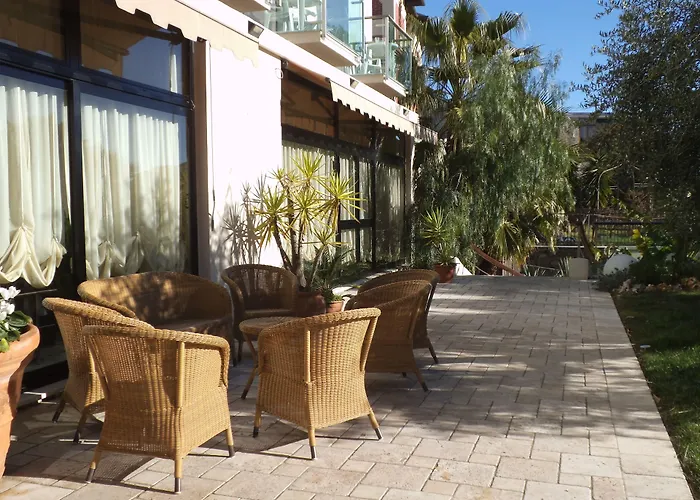 Hotel Ariston & Apartments
