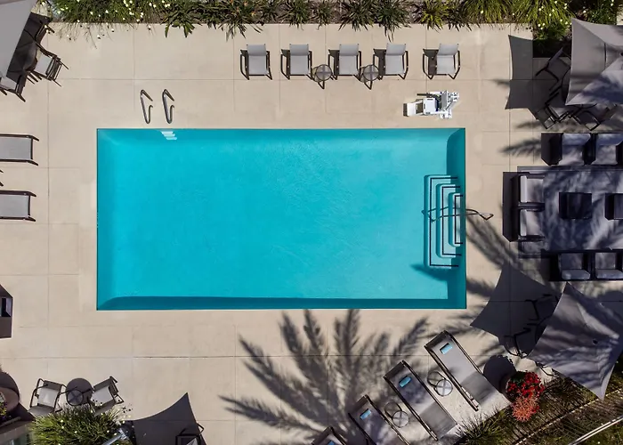 Courtyard By Marriott Santa Ana Orange County