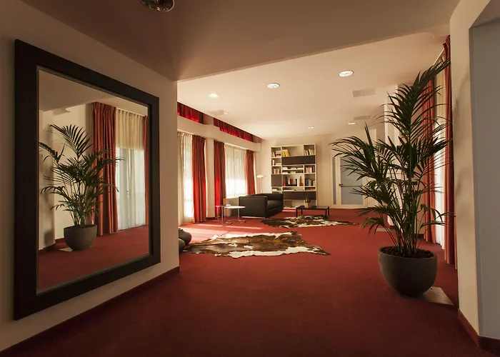 Hotel Cora