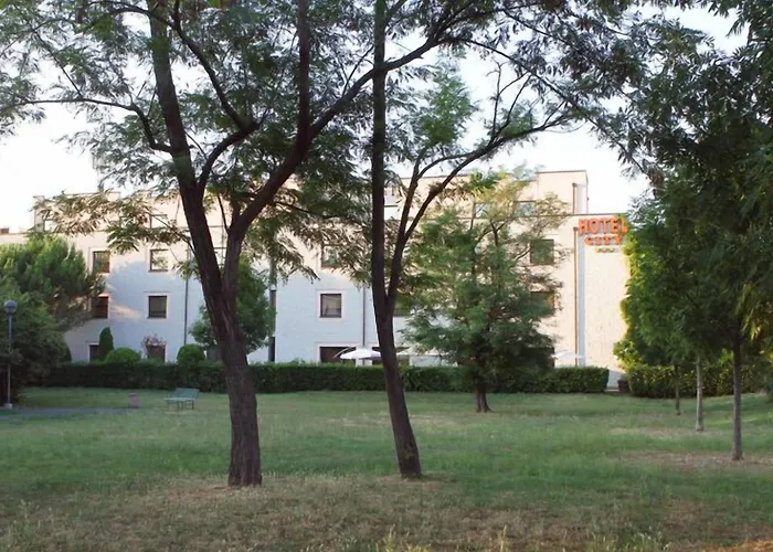 Hotel City