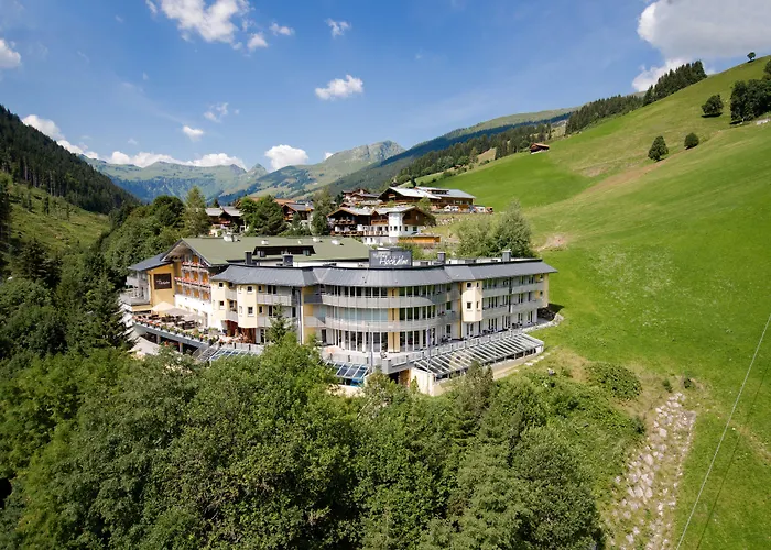 Hotel Residenz Hochalm - Ski In Ski Out