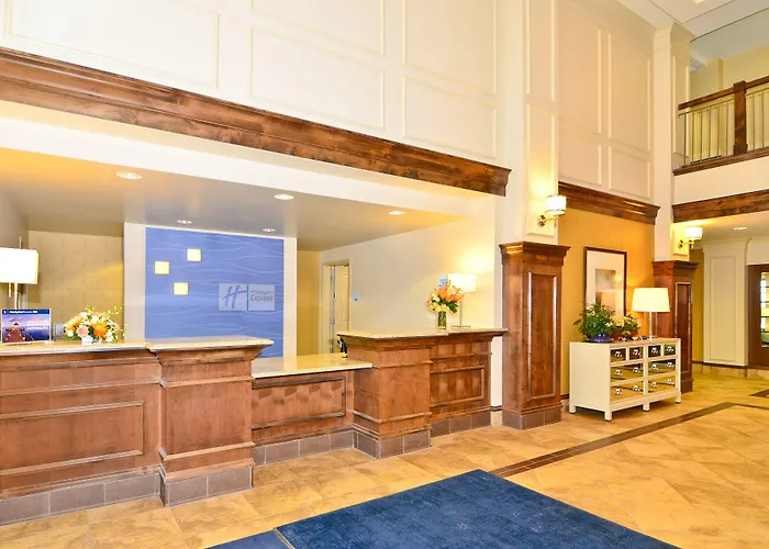 Holiday Inn Express & Suites - Williston By Ihg