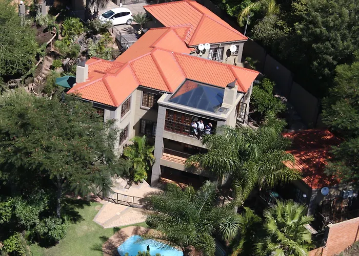 Waterfalls Boutique Hotel