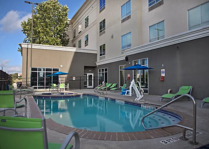 Holiday Inn Hotel & Suites Northwest San Antonio By Ihg