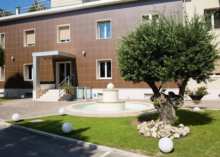Plana Hotel