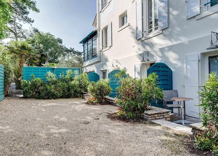 The Originals Boutique Hotel La Villa Ouest & Spa