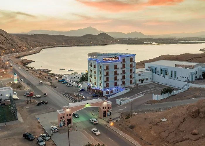 Al Ayjah Plaza Hotel