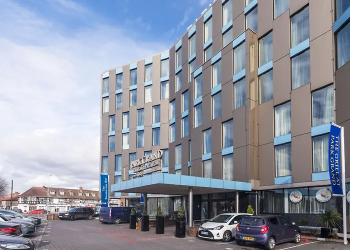 Park Grand Heathrow