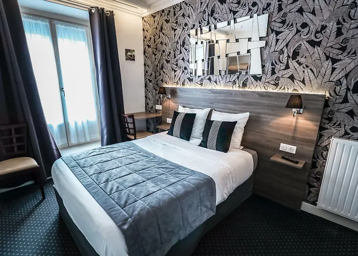 Hotel De La T.A