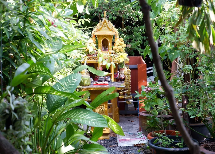 Phuket Airport Overnight Hotel
