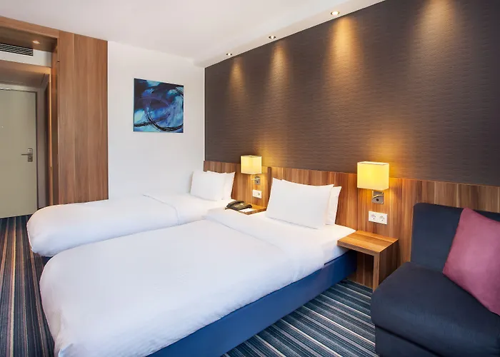 Holiday Inn Express Augsburg By Ihg