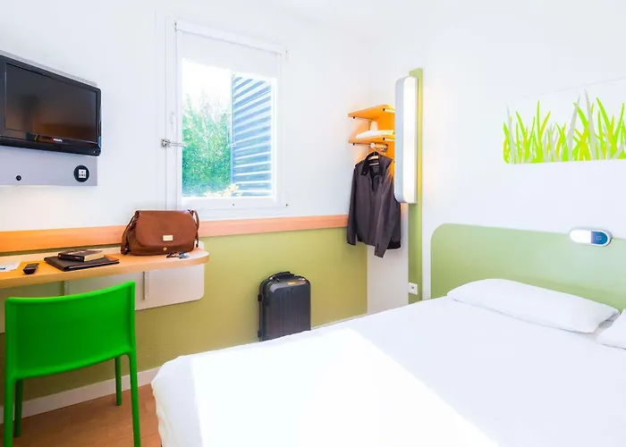 ibis budget Rennes Route de Saint Malo