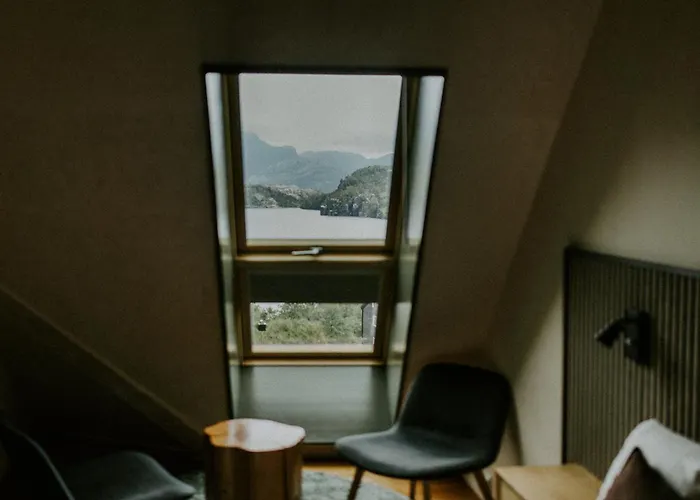 Preikestolen Hotel&BaseCamp - Preikestolen trailhead