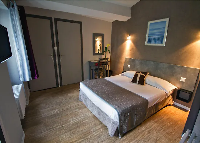 Le Cérétan Hôtel