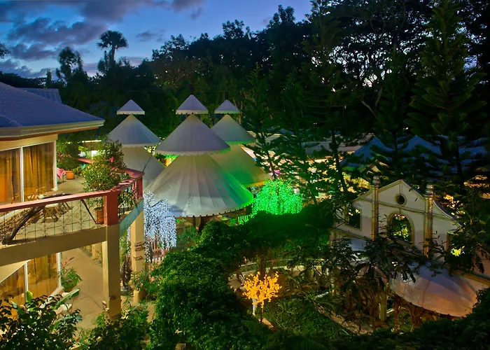Deep Forest Garden Hotel