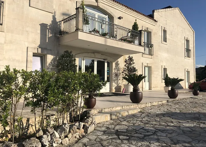 Hotel Cave Del Sole