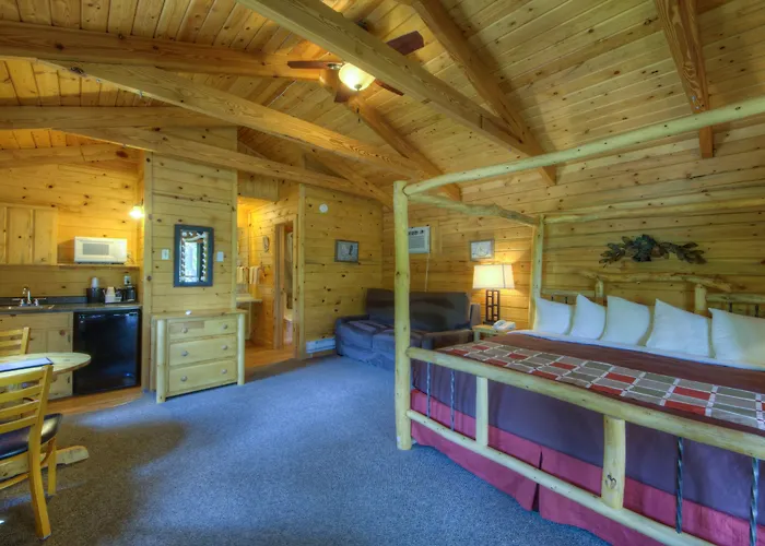 Powder House Lodge