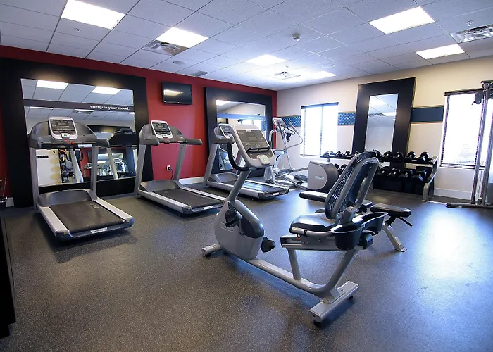 Hampton Inn & Suites Grand Forks