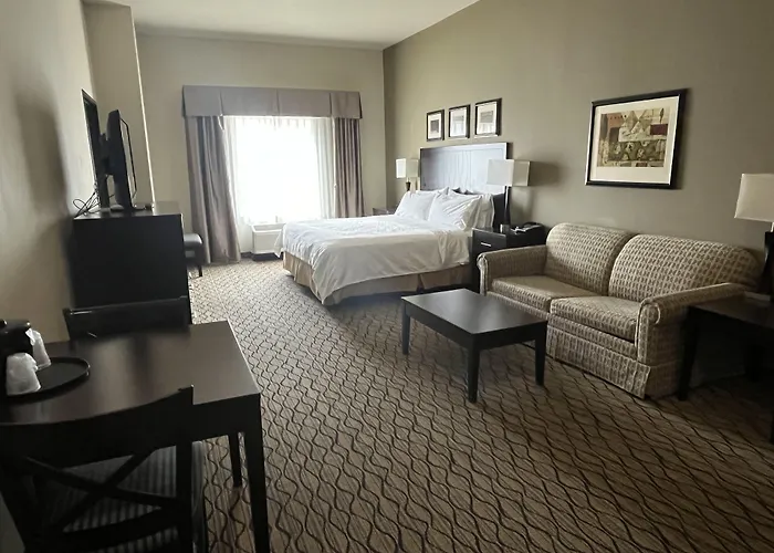 Holiday Inn Express & Suites Deming Mimbres Valley By Ihg