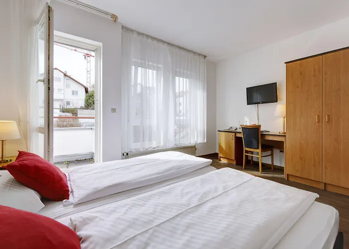 Airport-Messe-Hotel Stetten