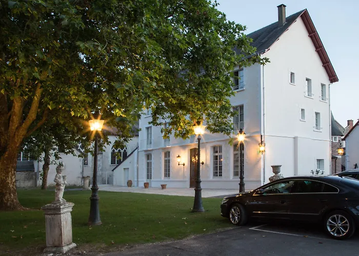Relais des Trois Châteaux Hôtel-Restaurant - Teritoria