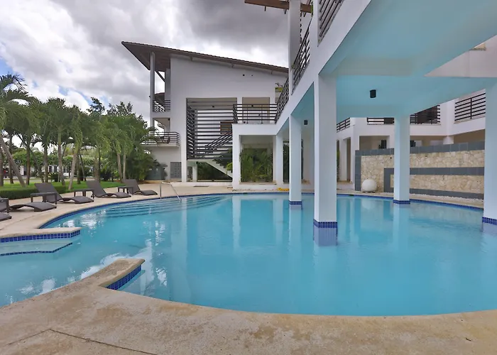 Sybaris Suites & Residences