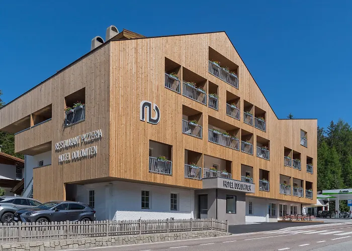 Hotel Dolomiten