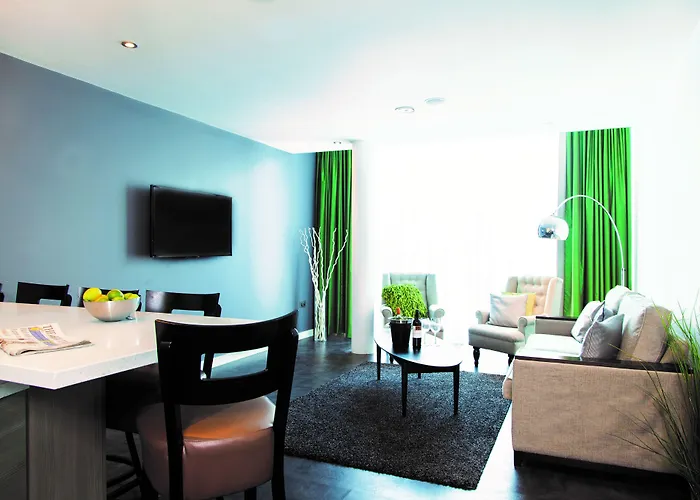 EPIC Apart Hotel - Seel Street