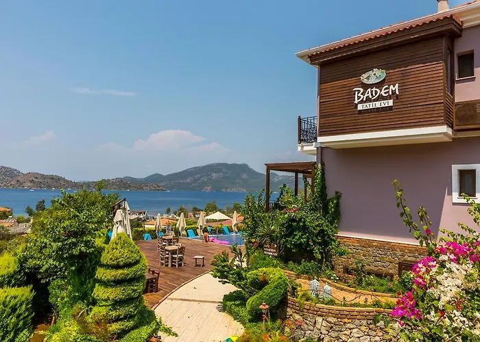Badem Tatil Evi