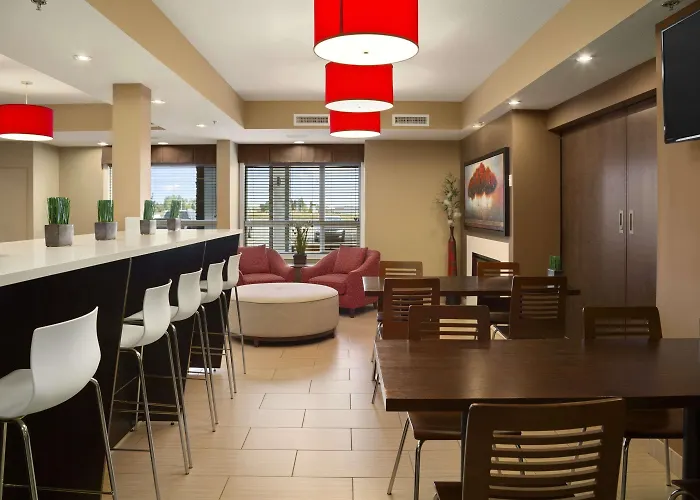 Microtel Inn & Suites By Wyndham Blackfalds