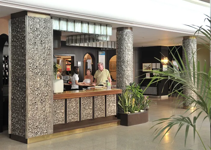 Hotel Pietra Di Luna