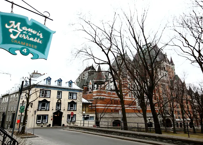 Hotel Manoir Vieux-Quebec