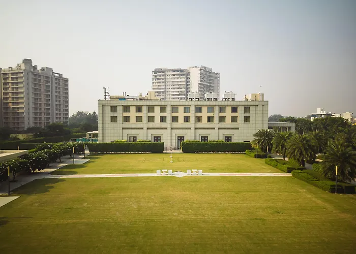 Doubletree By Hilton Agra