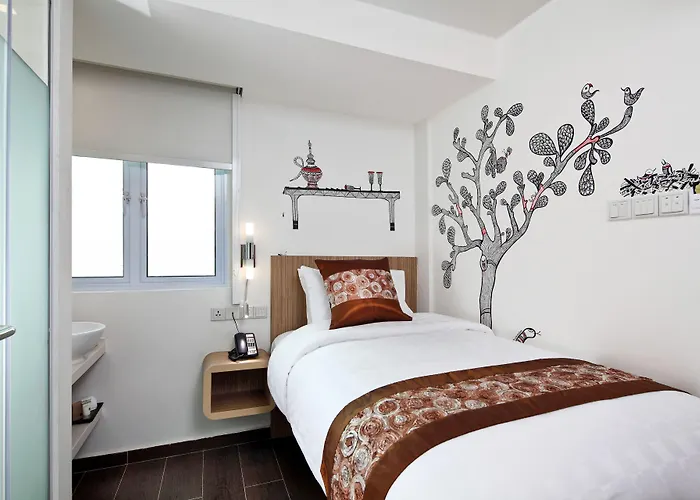 Hotel Clover The Arts