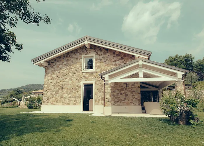 Relais Rossar Boutique Hotel Garda & Hills
