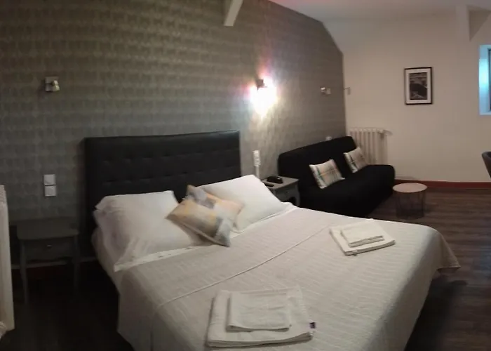 Lhotel