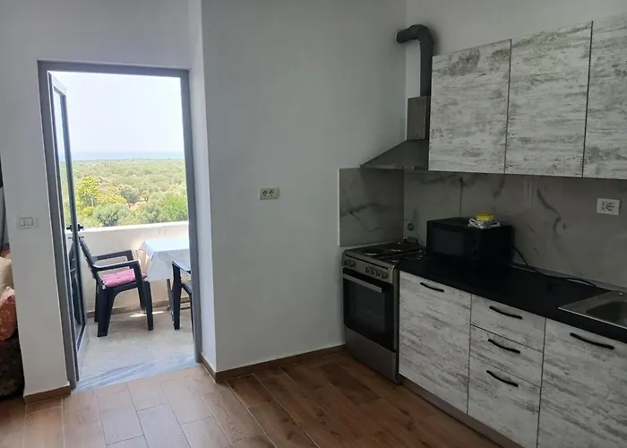 Amantius Apartments