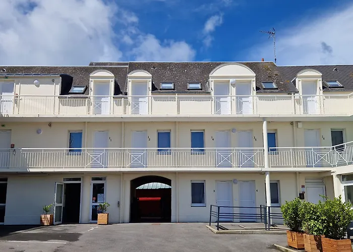 Hotel Eisenhower