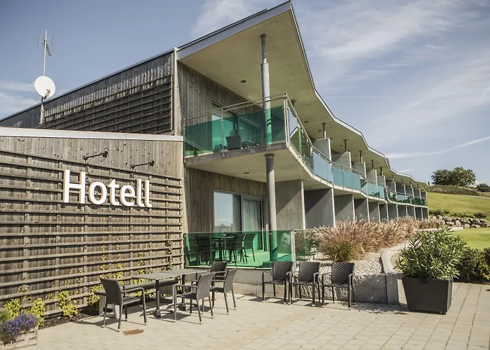 Ringenaes Hotell & Konferens