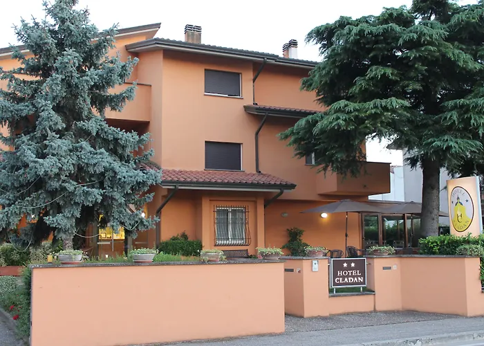 Hotel Cladan