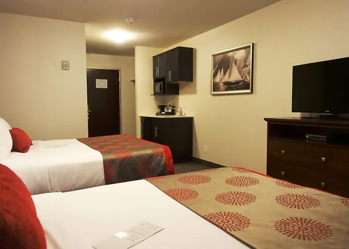 Ramada By Wyndham Moose Jaw