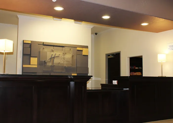 Holiday Inn Express Hotel & Suites Glasgow By Ihg