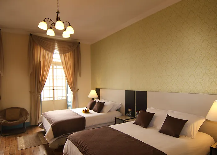 Del Parque Hotel & Suites